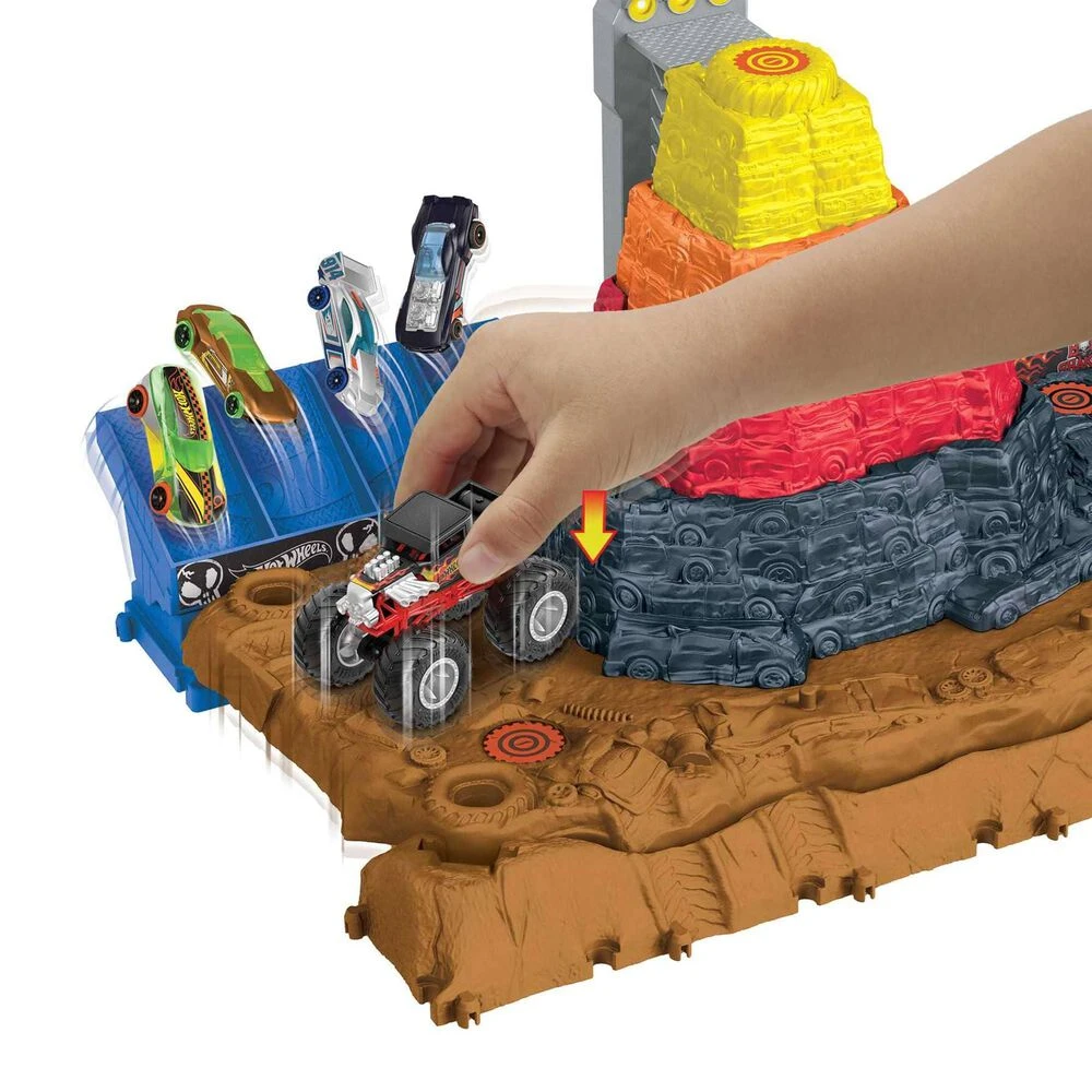 Hot Wheels Monster Trucks Arena World Pista Central Con Coches 3 Años - Imagen 3